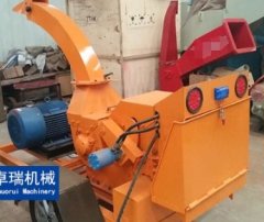 中型树枝粉碎机的图片