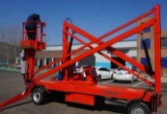 升高8米曲臂式高空作业平台的图片