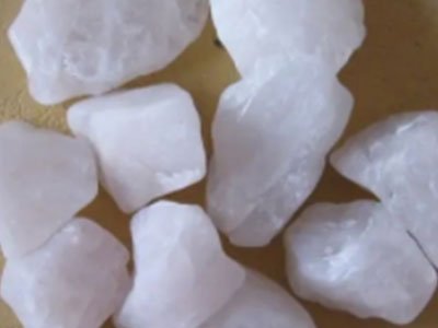 什么样的矿可以制备坩埚用高纯砂？