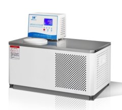 溶解氧测定仪检定恒温槽的图片