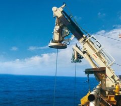 甲板装备的图片