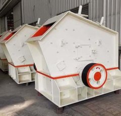 反击式破碎机的图片