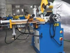 自动送料切管机的图片