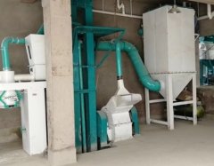 大曲无尘粉碎成套设备的图片