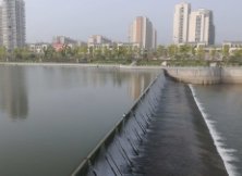 液压坝（翻板闸门）的图片