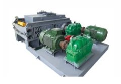 对辊破碎机（手动液压型）的图片