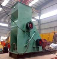 双级粉碎机的图片