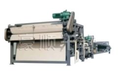 分体式网带对辊污泥脱水机的图片