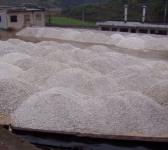 普白重晶石的图片