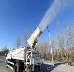 车载式沙场除尘喷雾机的图片