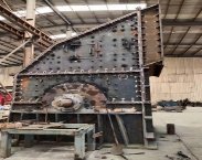 重锤式破碎机的图片