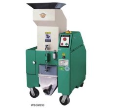 中速破碎机的图片