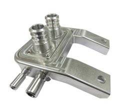 不锈钢水冷接头-真空钎焊的图片