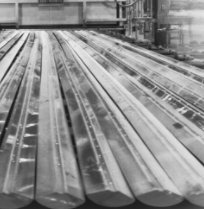 铝固溶热处理和时效系统的图片