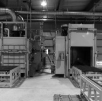 铝制品加工的批次式钎焊炉的图片