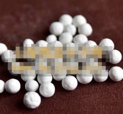 球形活性氧化铝.的图片