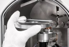 溅射镀膜与冷冻断裂的图片