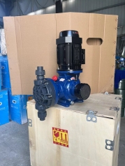 来瓦LAM-B机械隔膜计量泵的图片