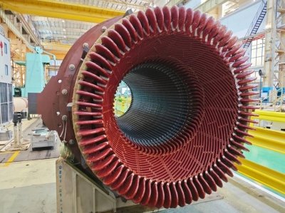 氮化硼立功了！业内首台GVPI高导热发电机问世