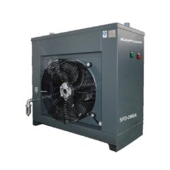 气冷式后部冷却器的图片