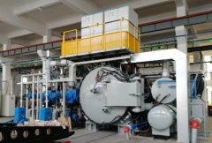 外循环真空钎焊炉的图片