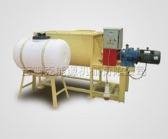 饲料搅拌机的图片