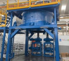 立式单体感应式高温纯化炉（下开门侧移）的图片