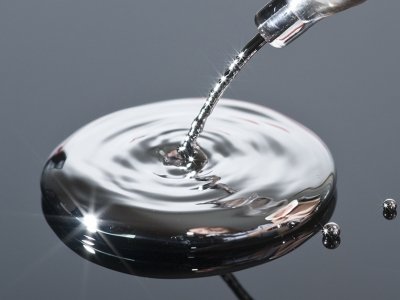 液态金属：一种近乎“变态”的材料，超酷！