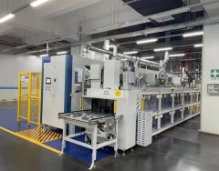 晶棒自动粘接系统的图片