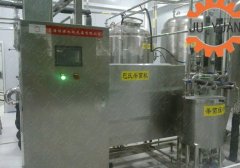 高温UHT套管式杀菌设备的图片