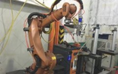 机器人激光焊接工作站的图片