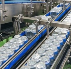 附橡胶链板输送机的图片