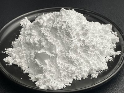 中国氧化铝头上的三座大山