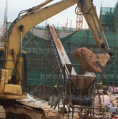 屋顶花园运土方输送设备的图片