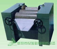 S293JG型花岗岩三辊粉碎用机的图片