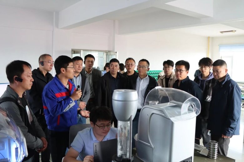 142054_937111_gsdt.jpg 142054_937111_gsdt.jpg