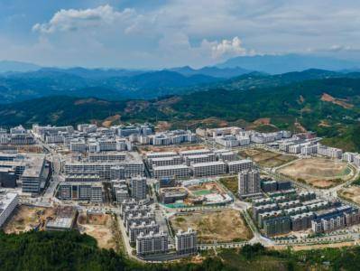 这个县20亿落地，聚焦半导体陶瓷！
