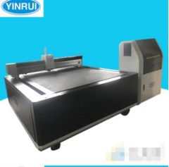 手机盖板玻璃自动切割机的图片