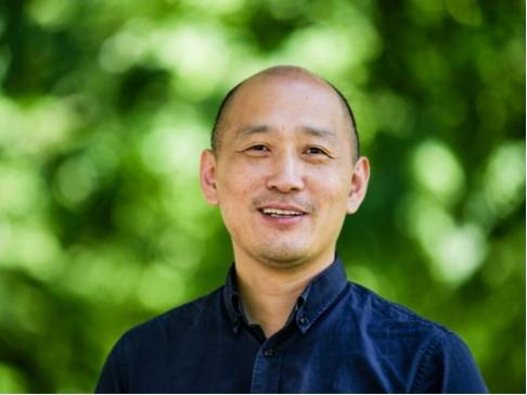 全球顶尖！高峰教授：深耕钙钛矿，开拓新能源光电新方向