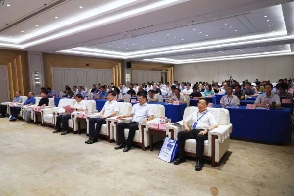 6e33cb00-830a-4c63-a3ce-98c498085e69.jpg